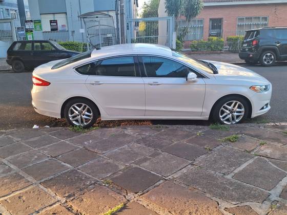 FORD FUSION 2.5 16V FLEX 4P AUTOMÁTICO FORD FUSION 2.5 16V FLEX 4P AUTOMÁTICO